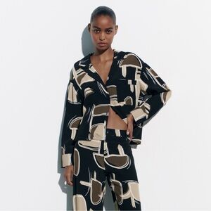 Zara abstract print top